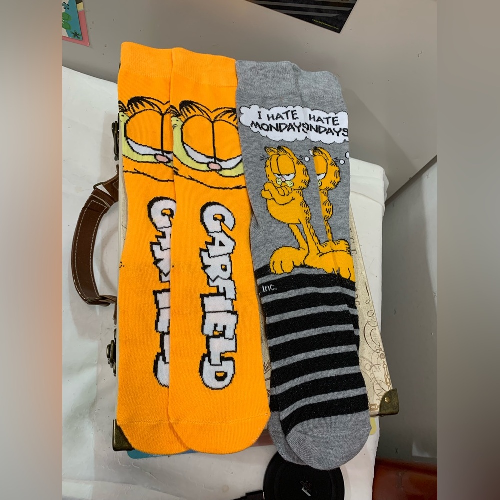 Garfield Socks - Picture 4 of 5